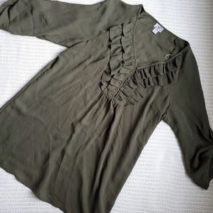 Olive Worthington ruffle tunic